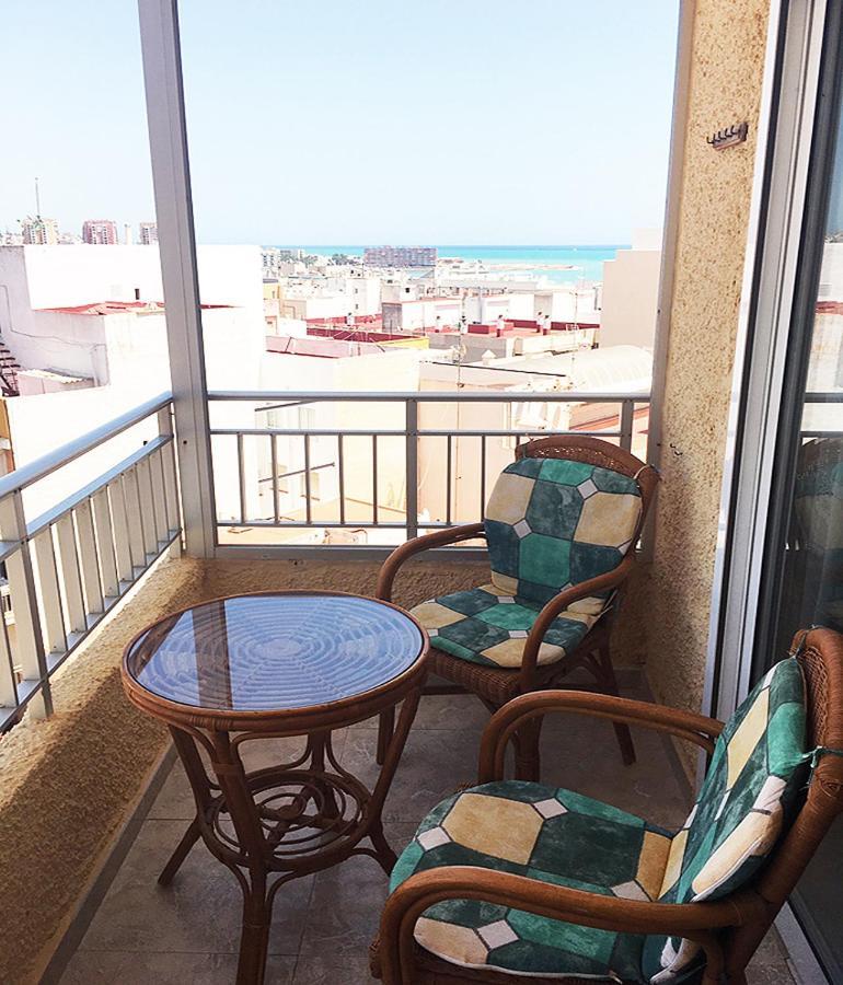 Apartament Bambu N°2 Przy Plazy Piekny Widok Torrevieja Exterior photo